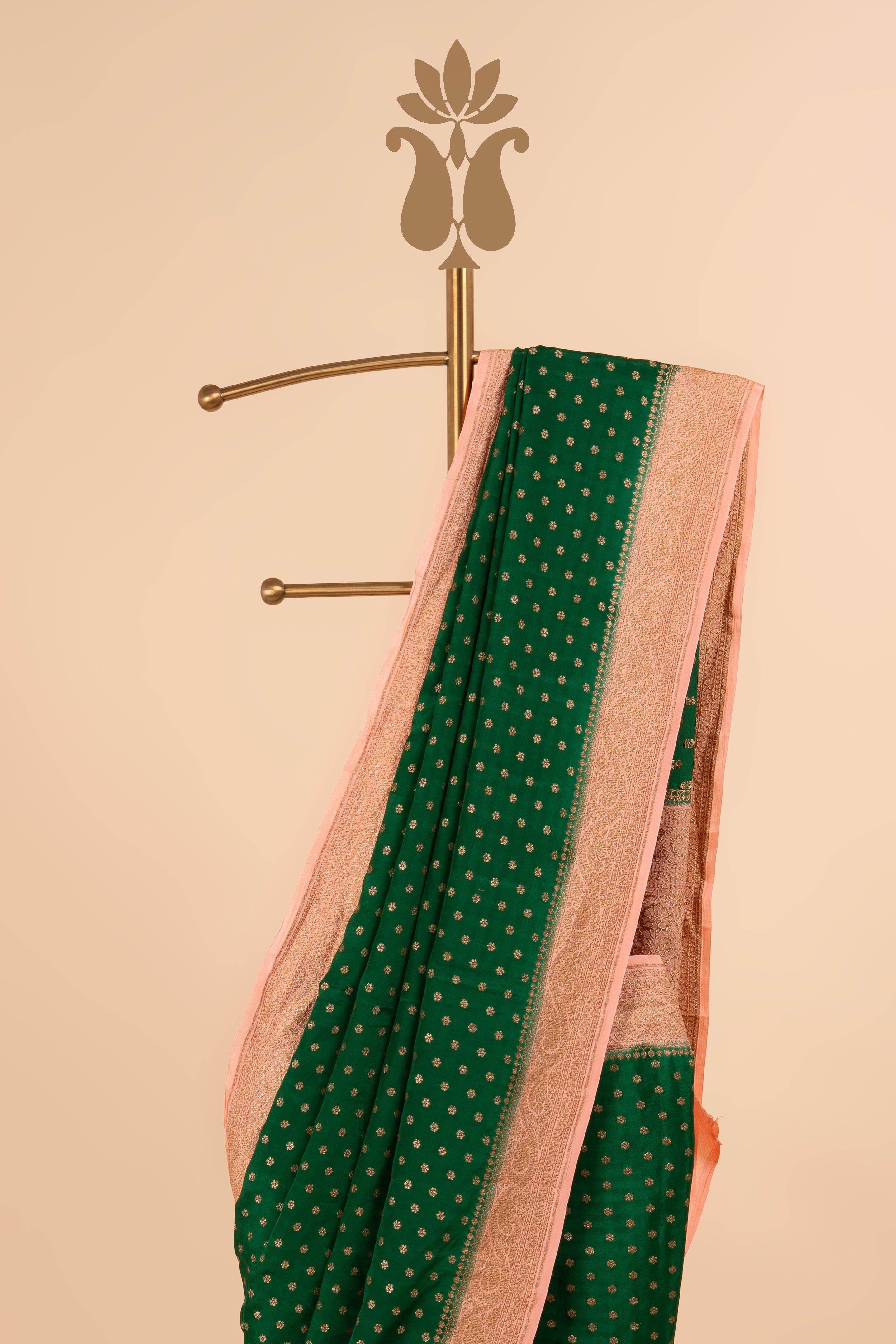 Contrast Border Banarasi Crepe Saree