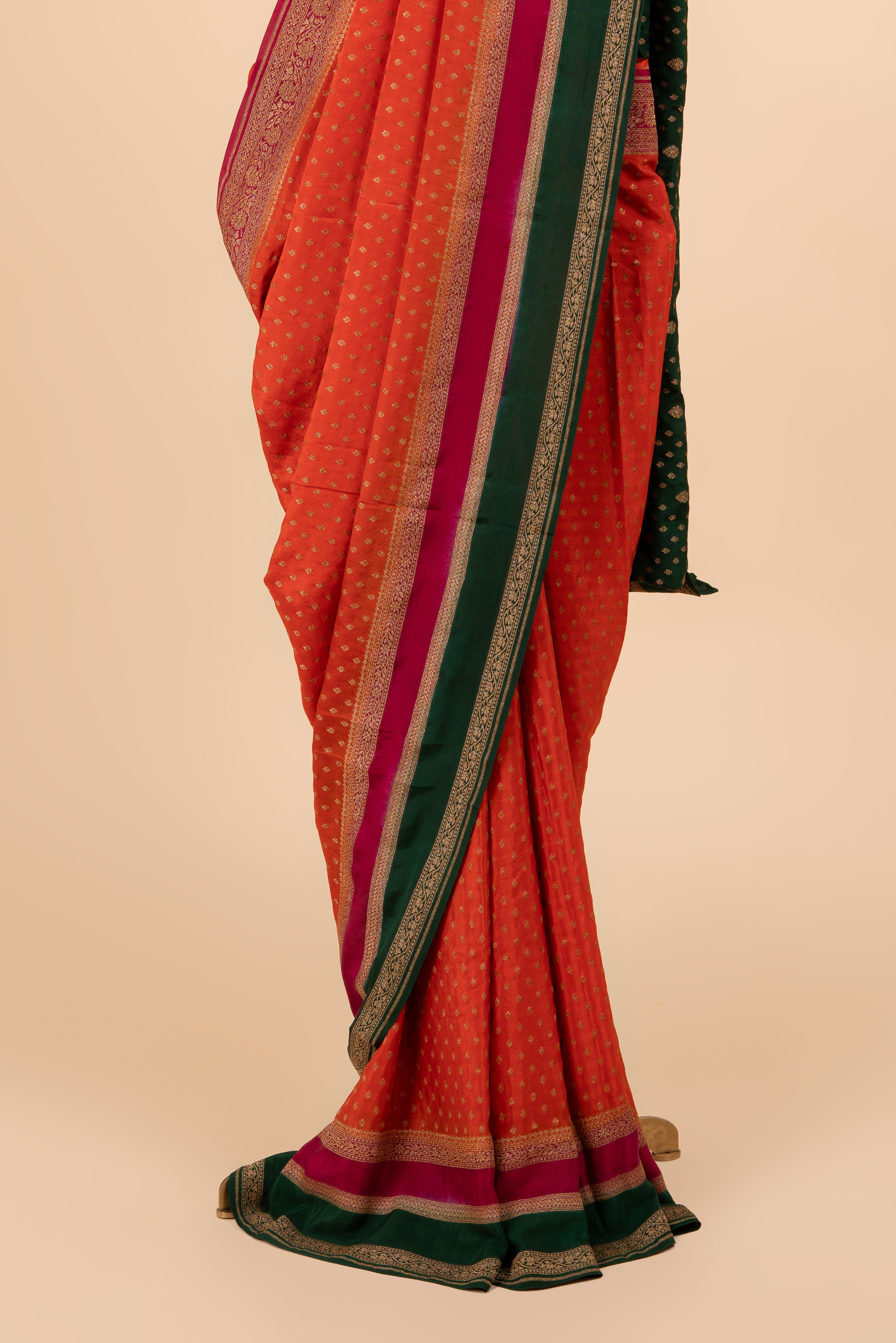 Contrast Border Banarasi Crepe Saree