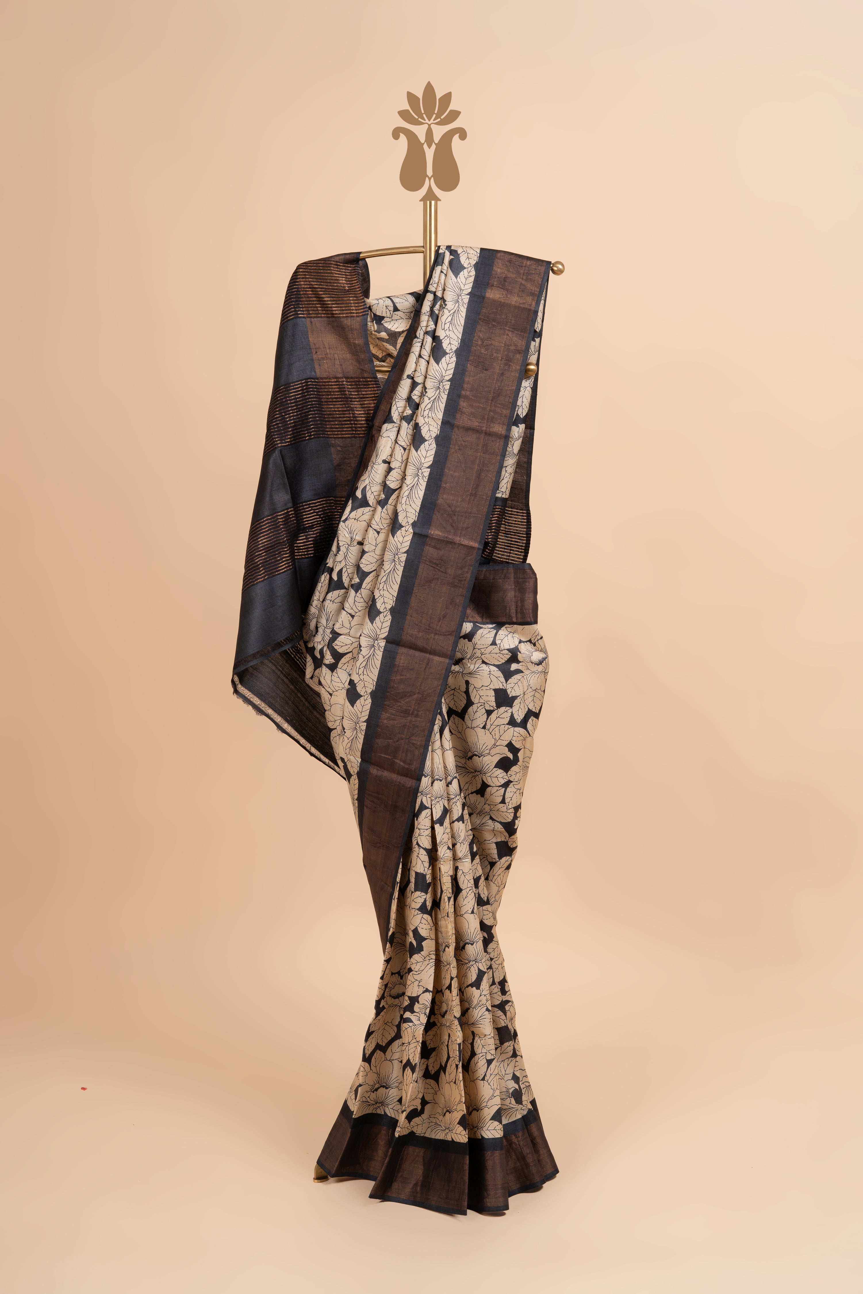 Floral Digital Contemporary Elegance In Black