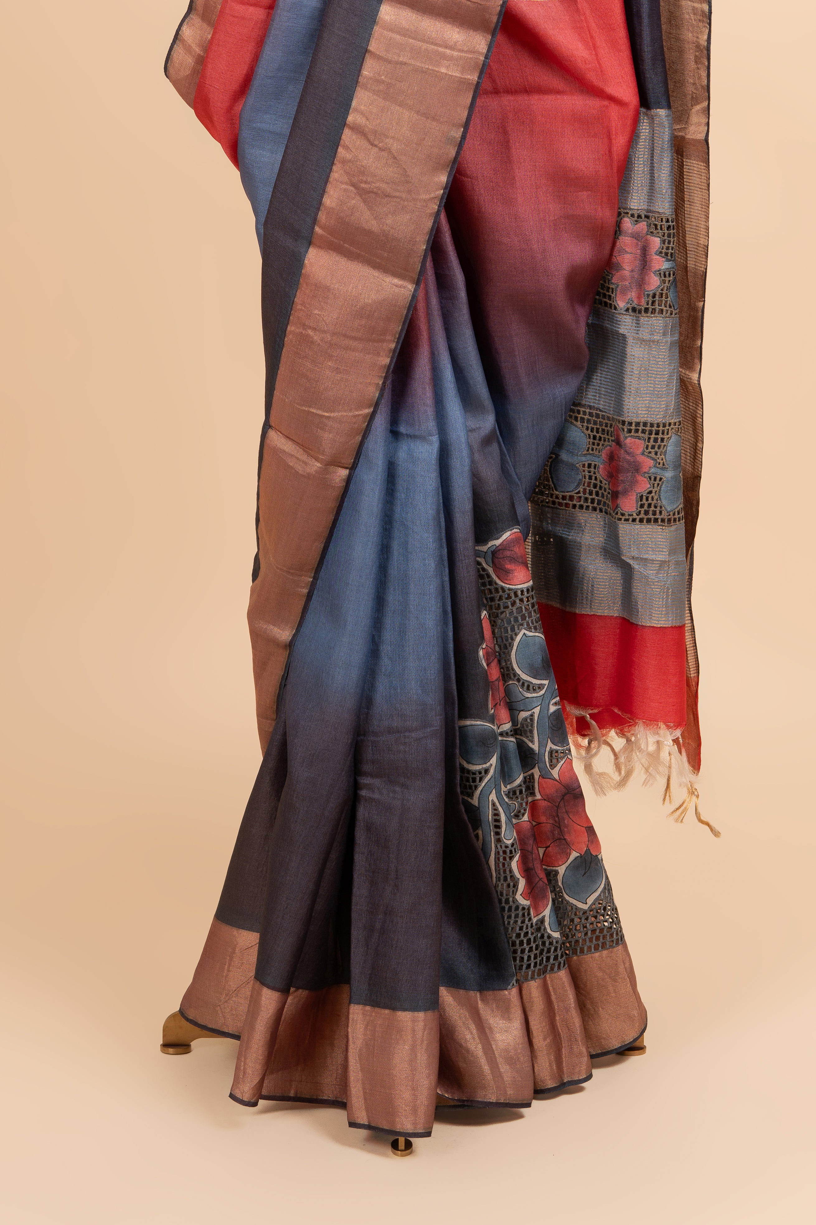 Greyish Blue Cutwork Tussar Silk Saree