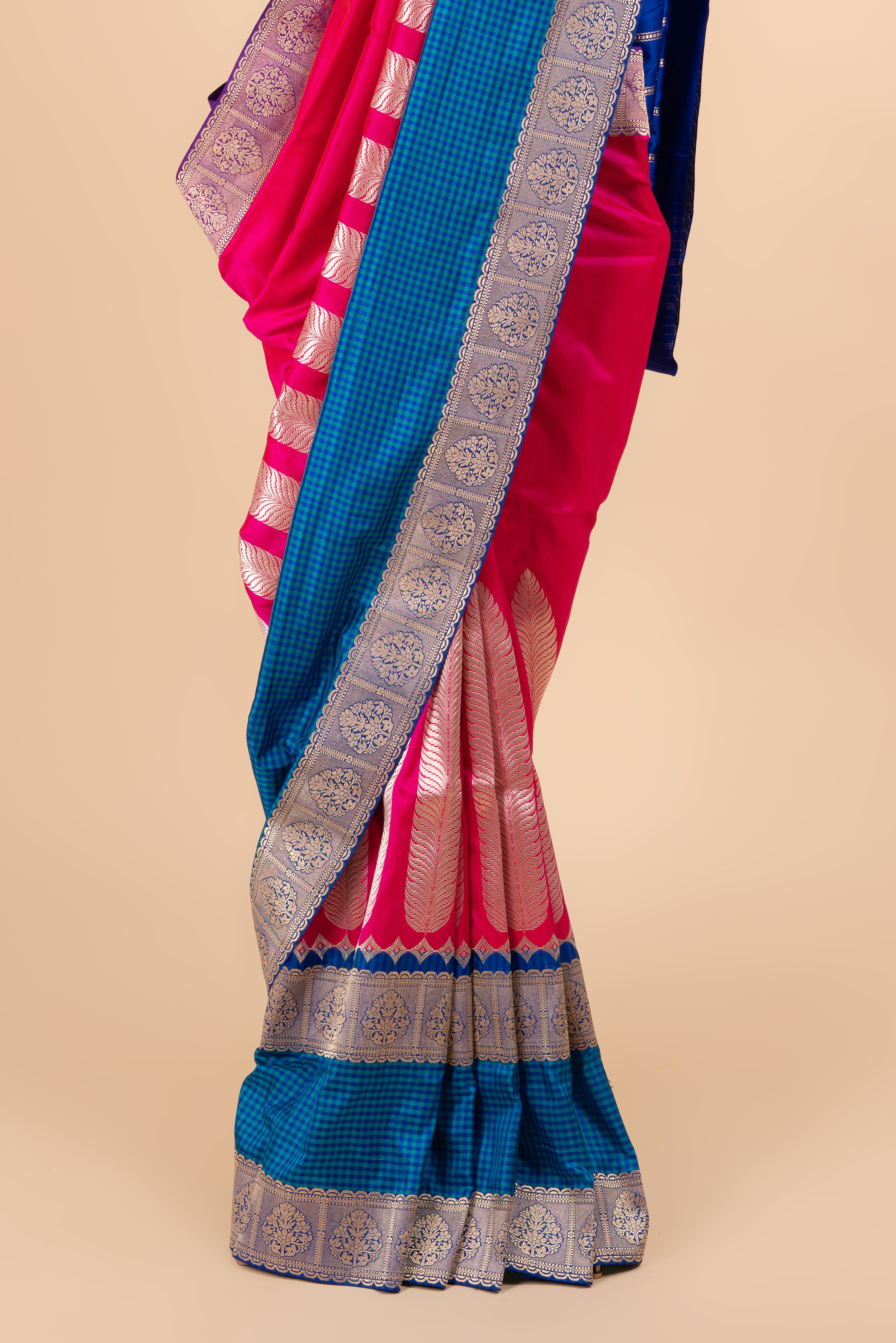 Pink Heavy Banarasi Saree With Modern Motifs & Blue Checks Border