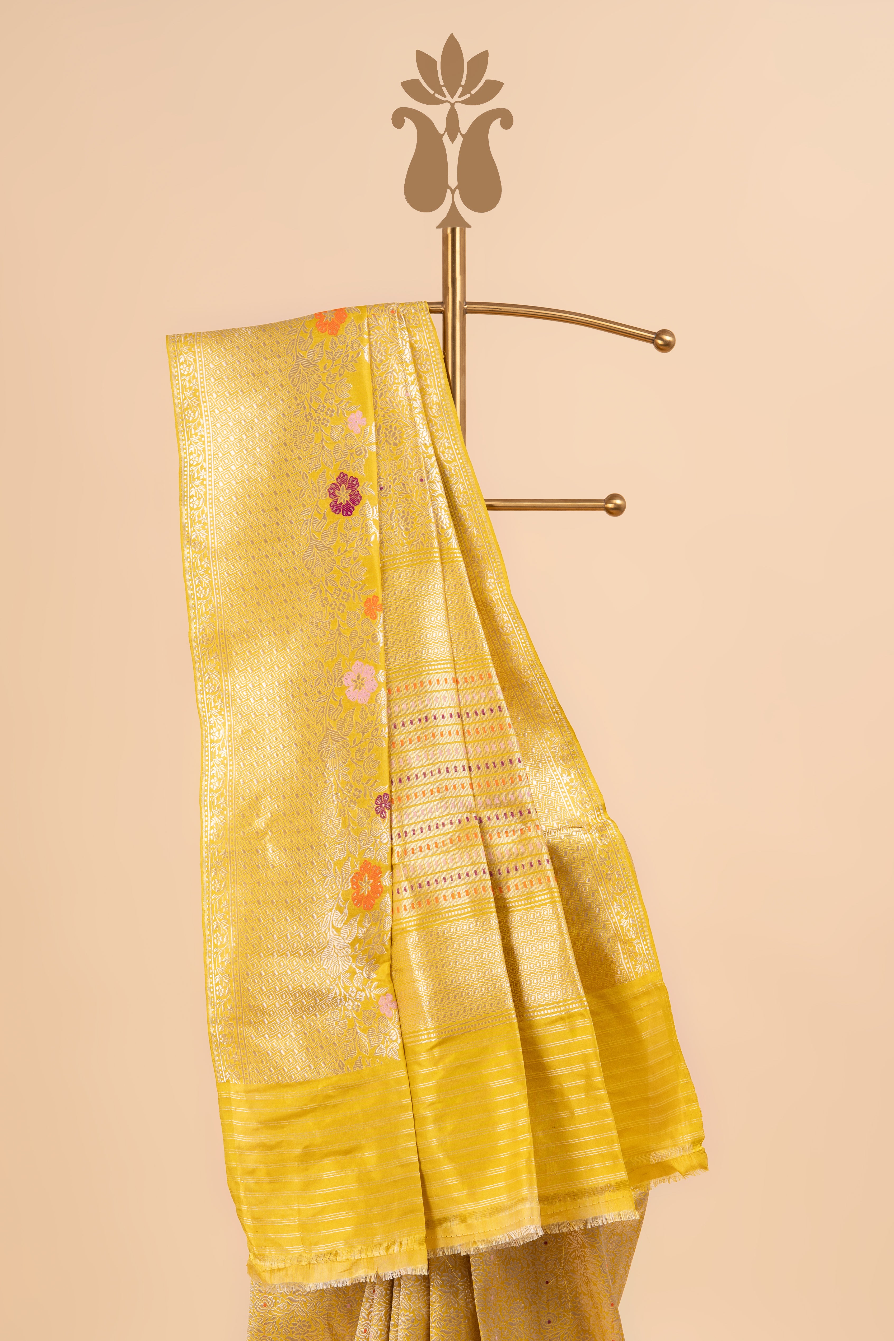 Luxurious Pastel Banrasi Charm With Meenakari Weaving Saree