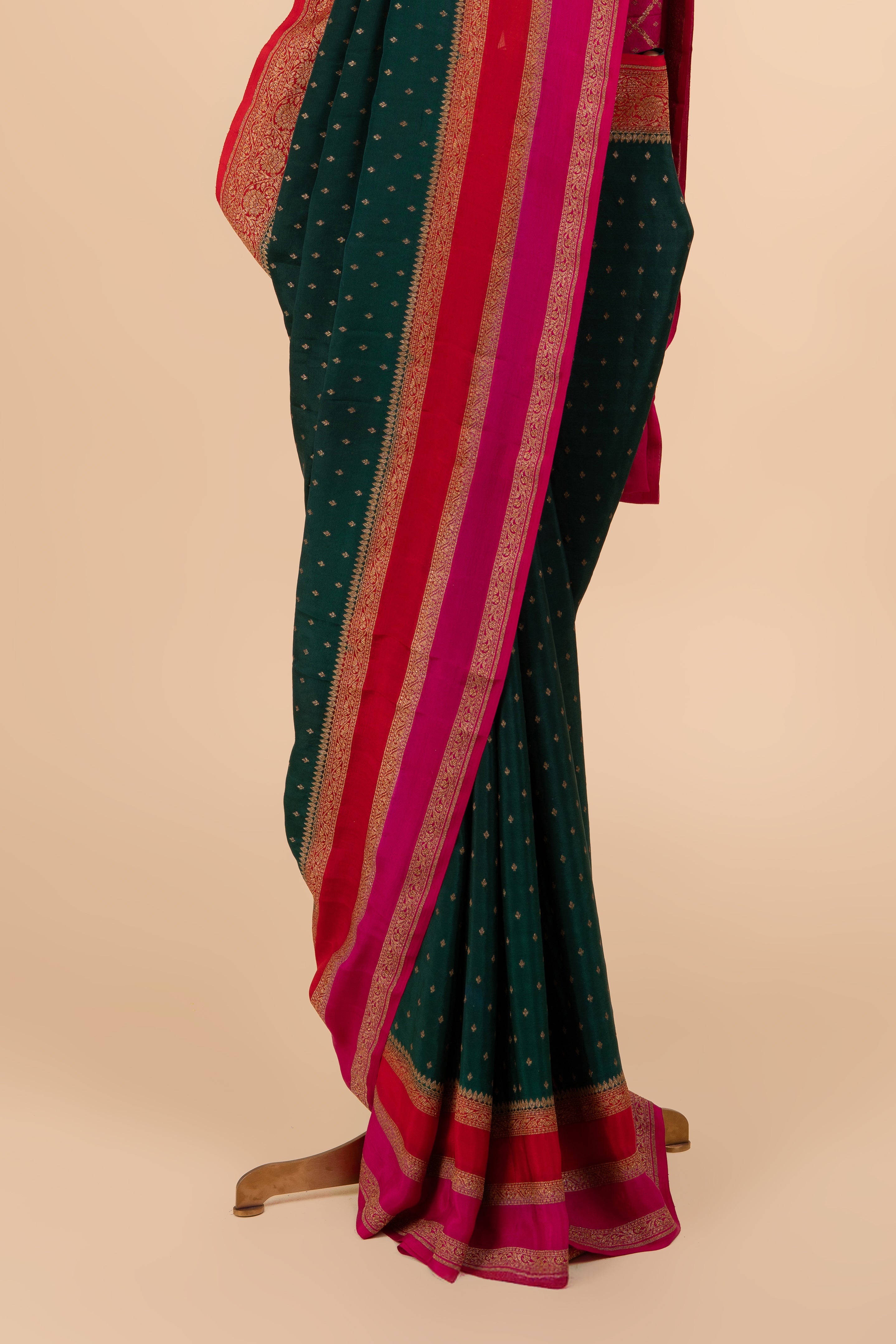 Bottle Green Colour Contrast Border Banarasi Crepe Saree