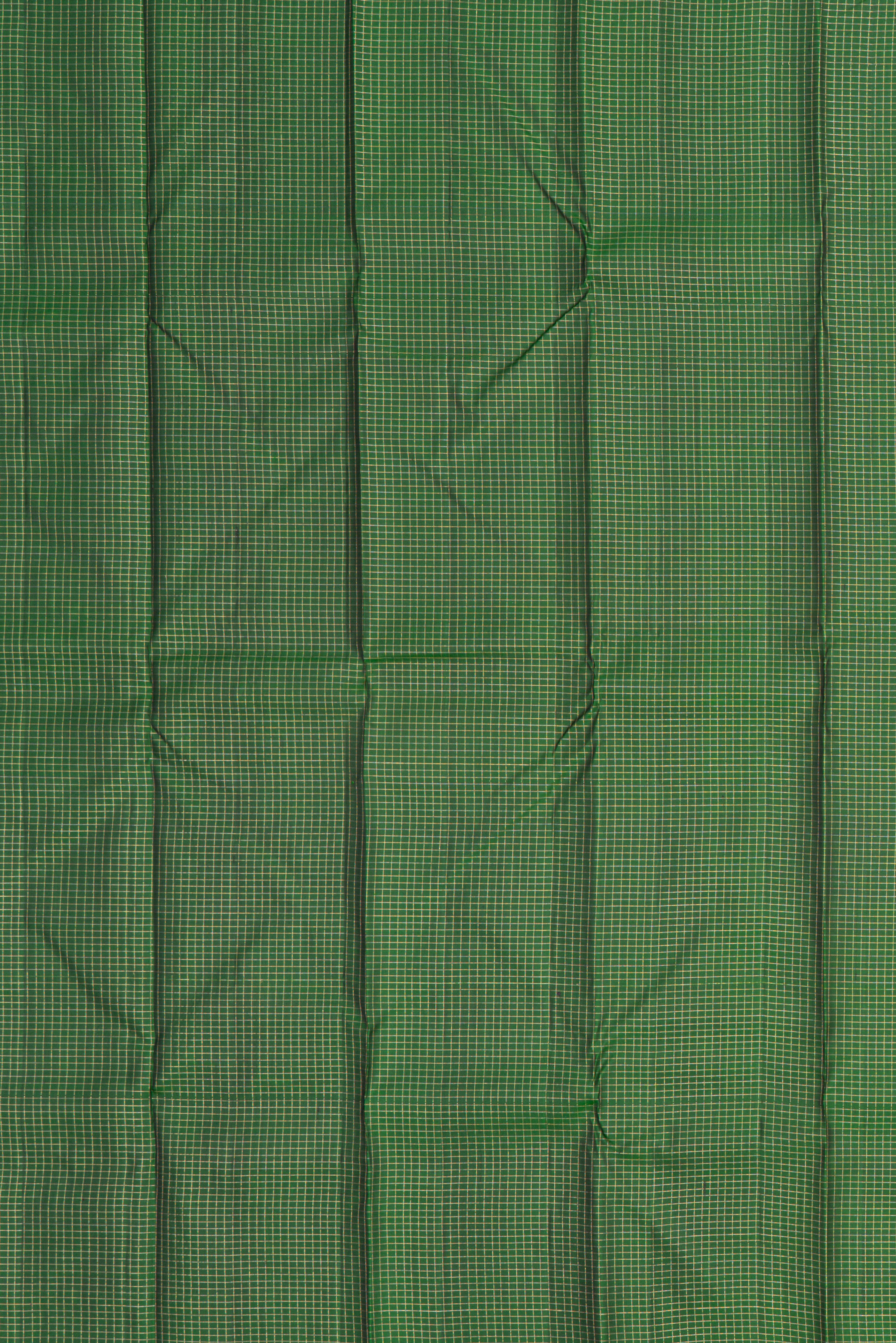 Bold Contrast Checks Borderless Kanjeevaram