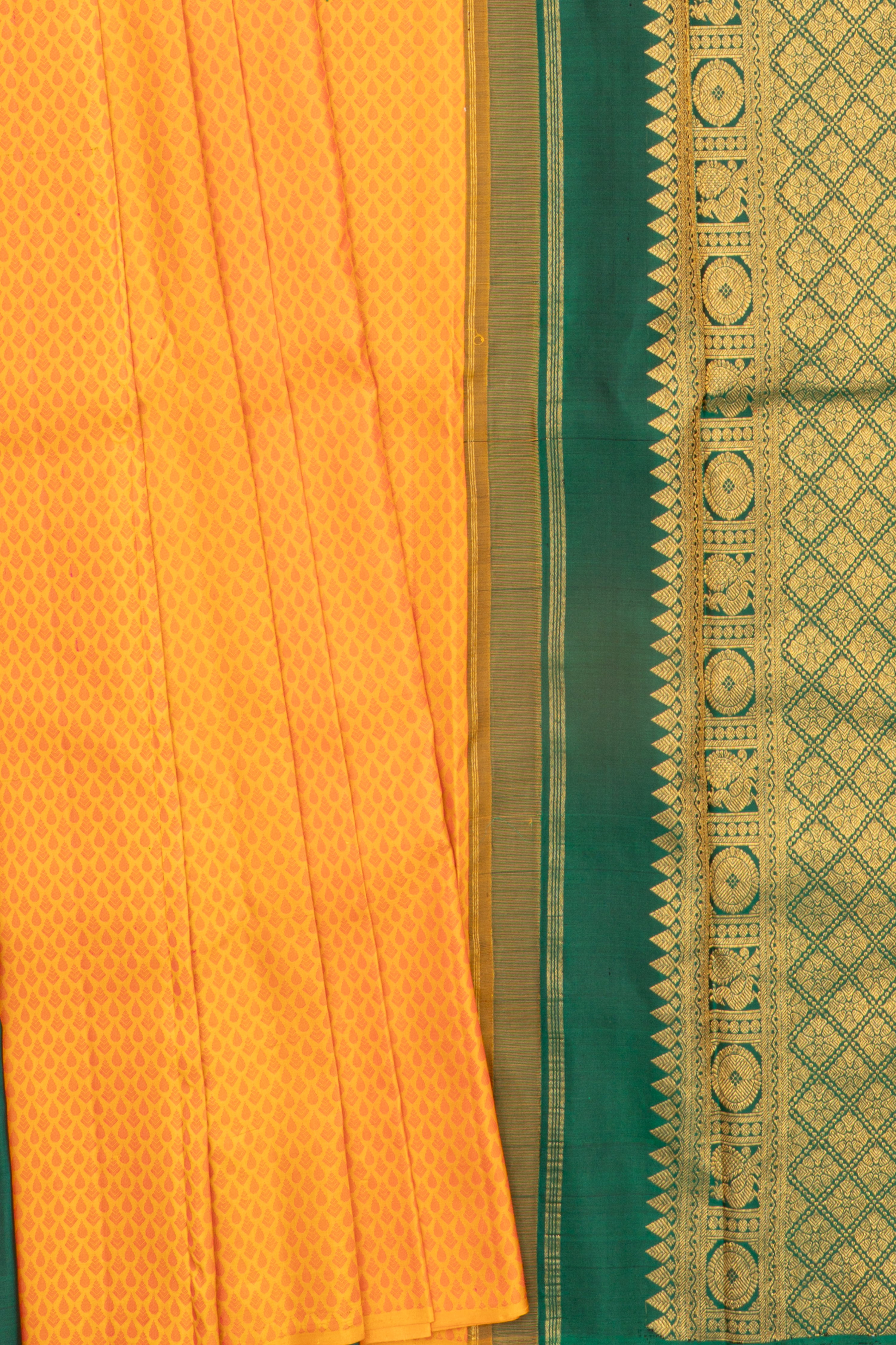 Borderless Resham Brocade Kanjeevaram