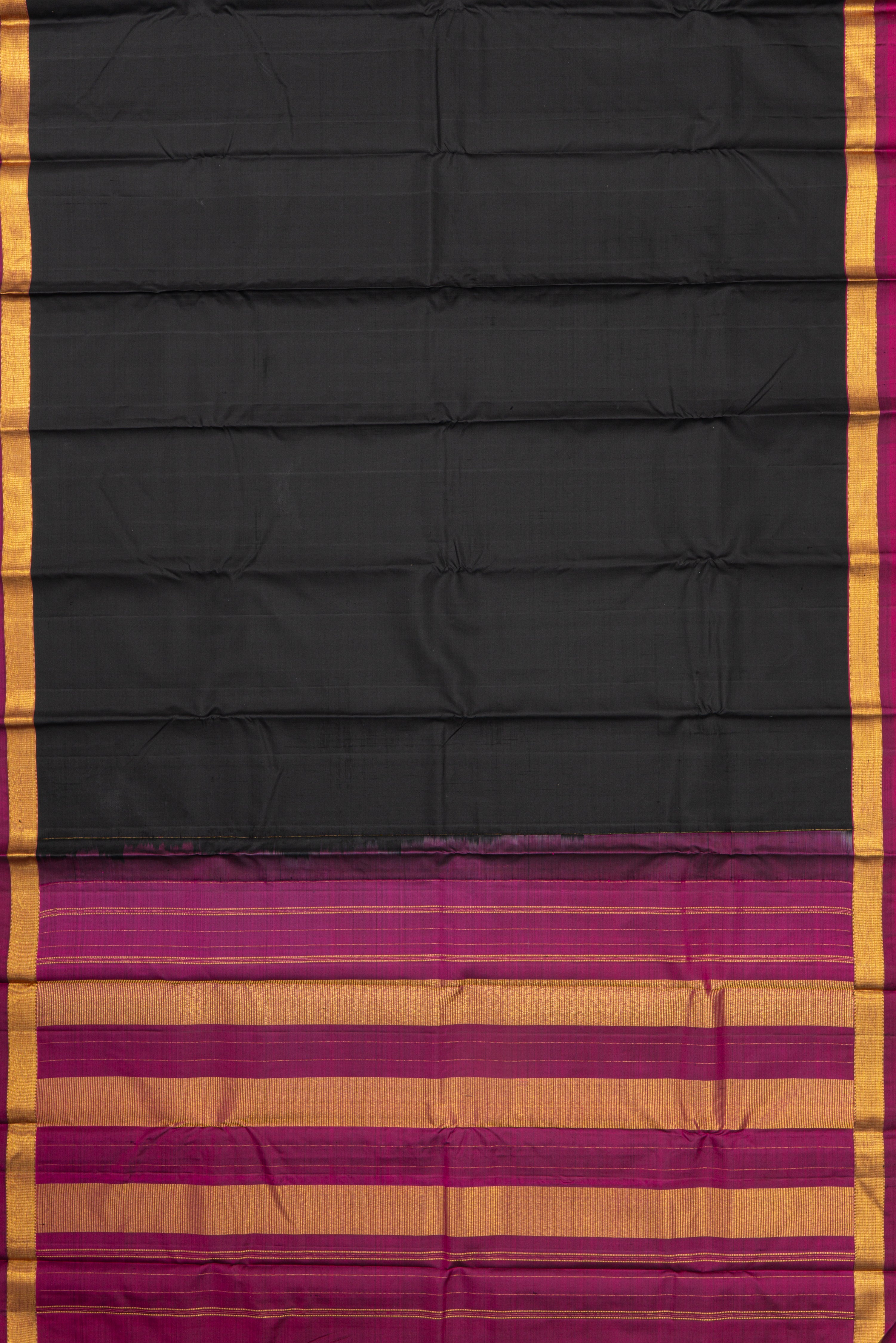 Classic Contrast Border Kanjeevaram
