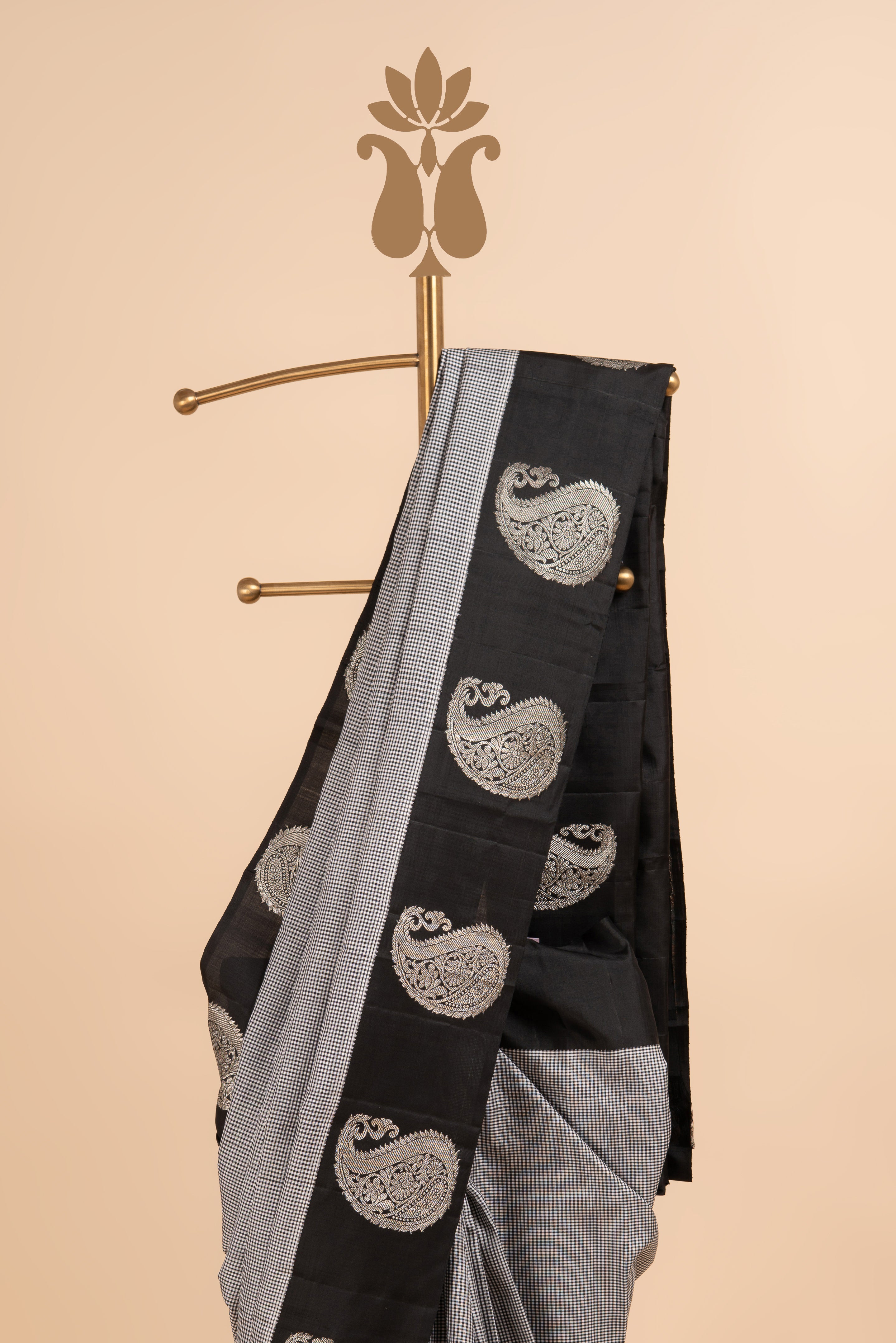 Heritage White and Black Checks Kanjeevaram