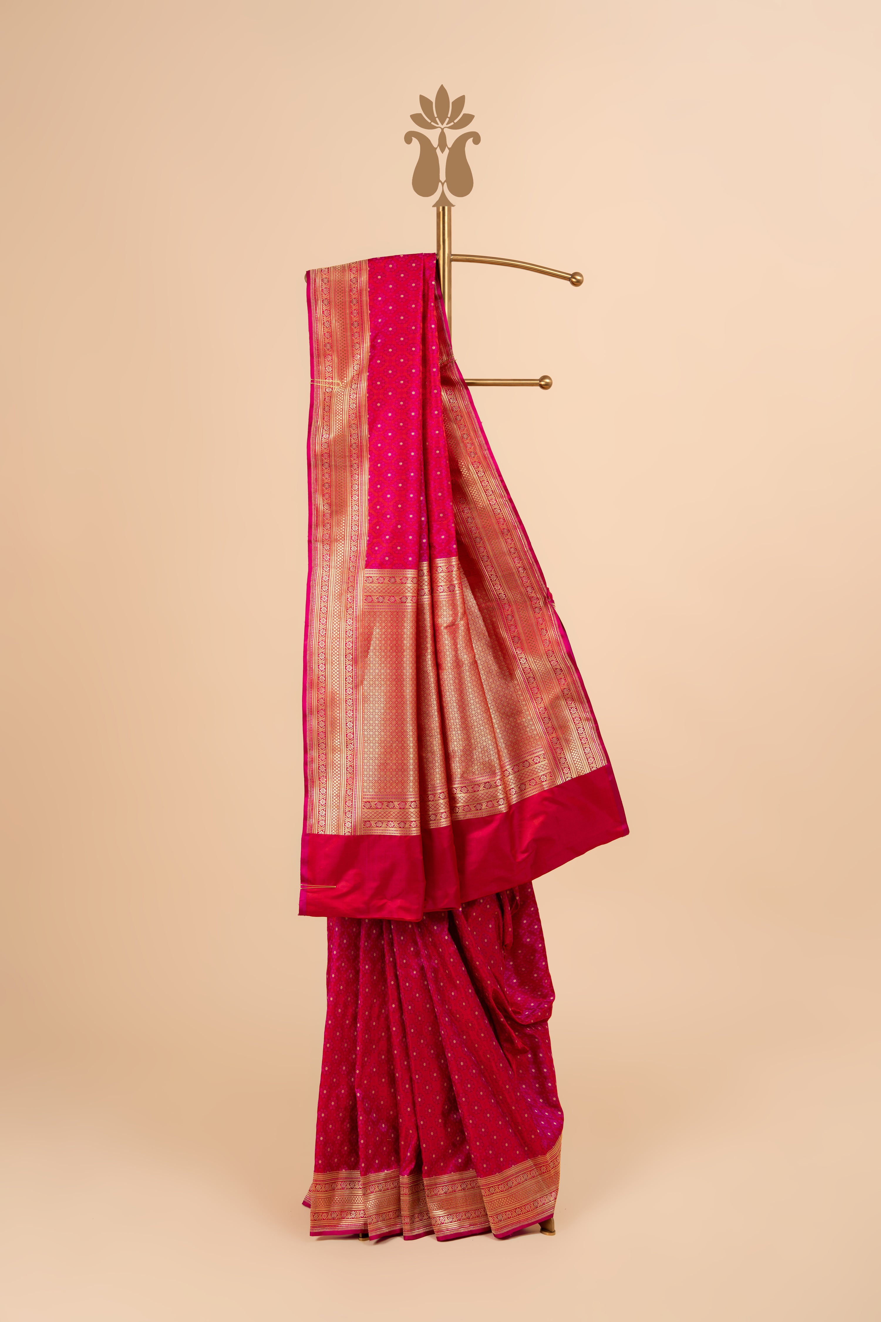 Red & Pink Tanchoi Weaving Premium Banarasi Silk Saree With Heritage Zari
