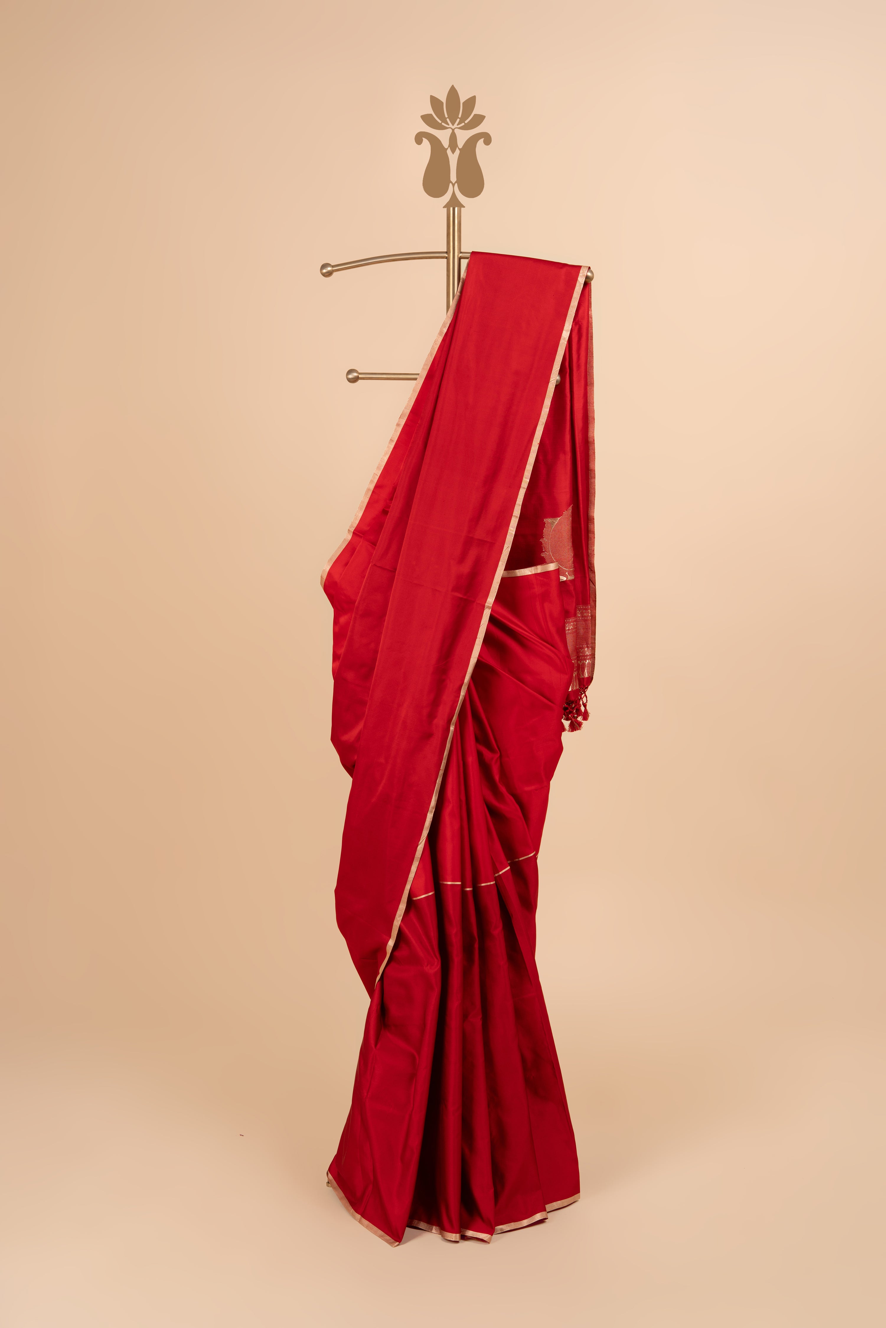Red Royal Glow Mushroo Silk Saree