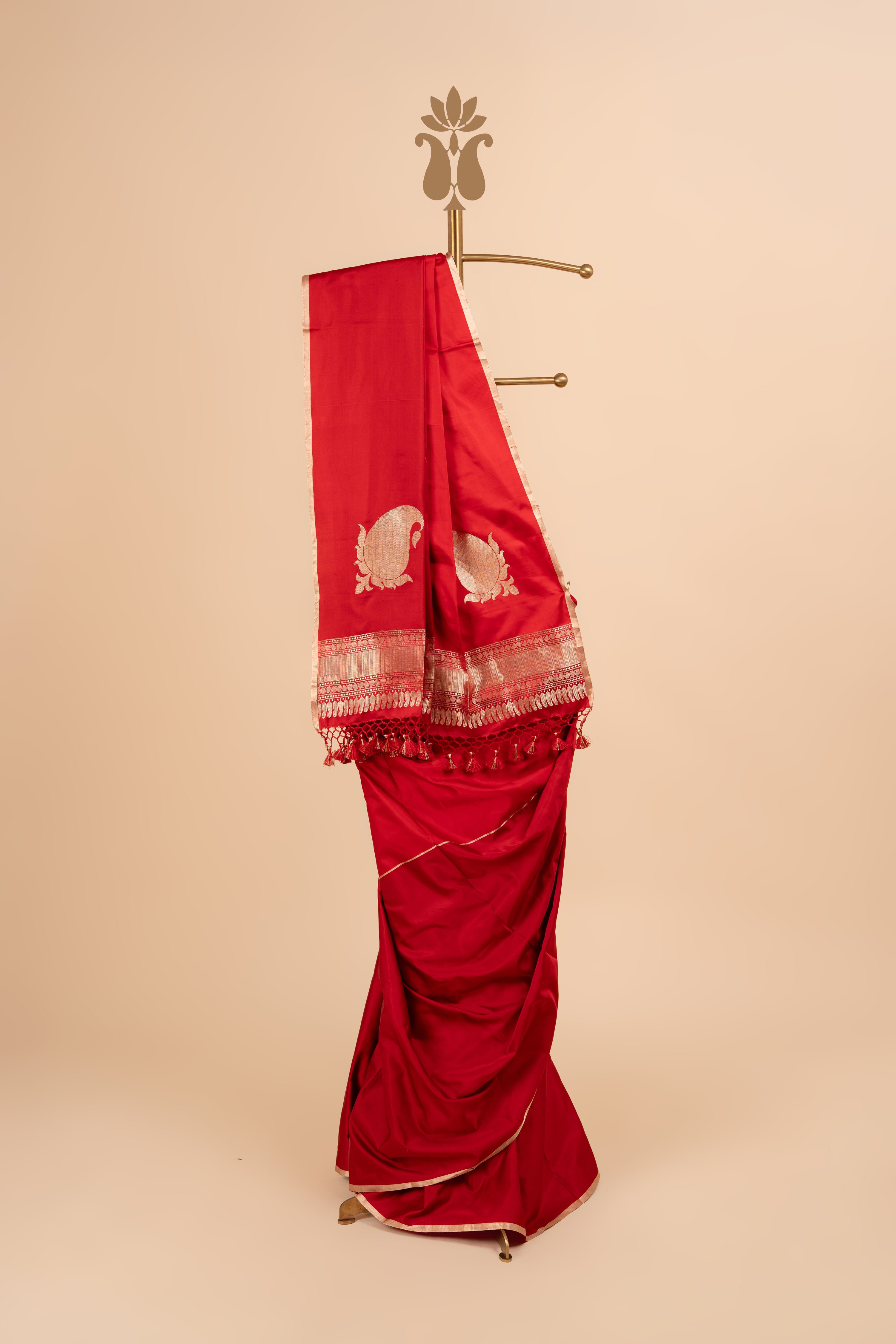 Red Royal Glow Mushroo Silk Saree