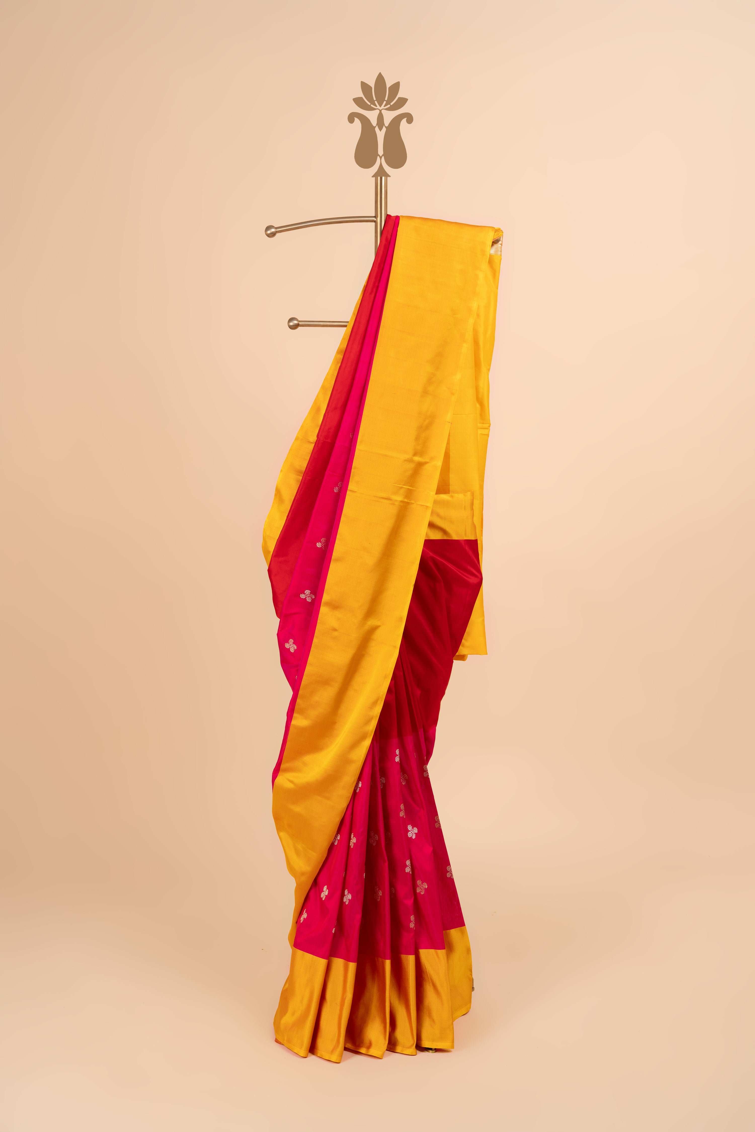 Sophisticated Ethinic Charm Saree