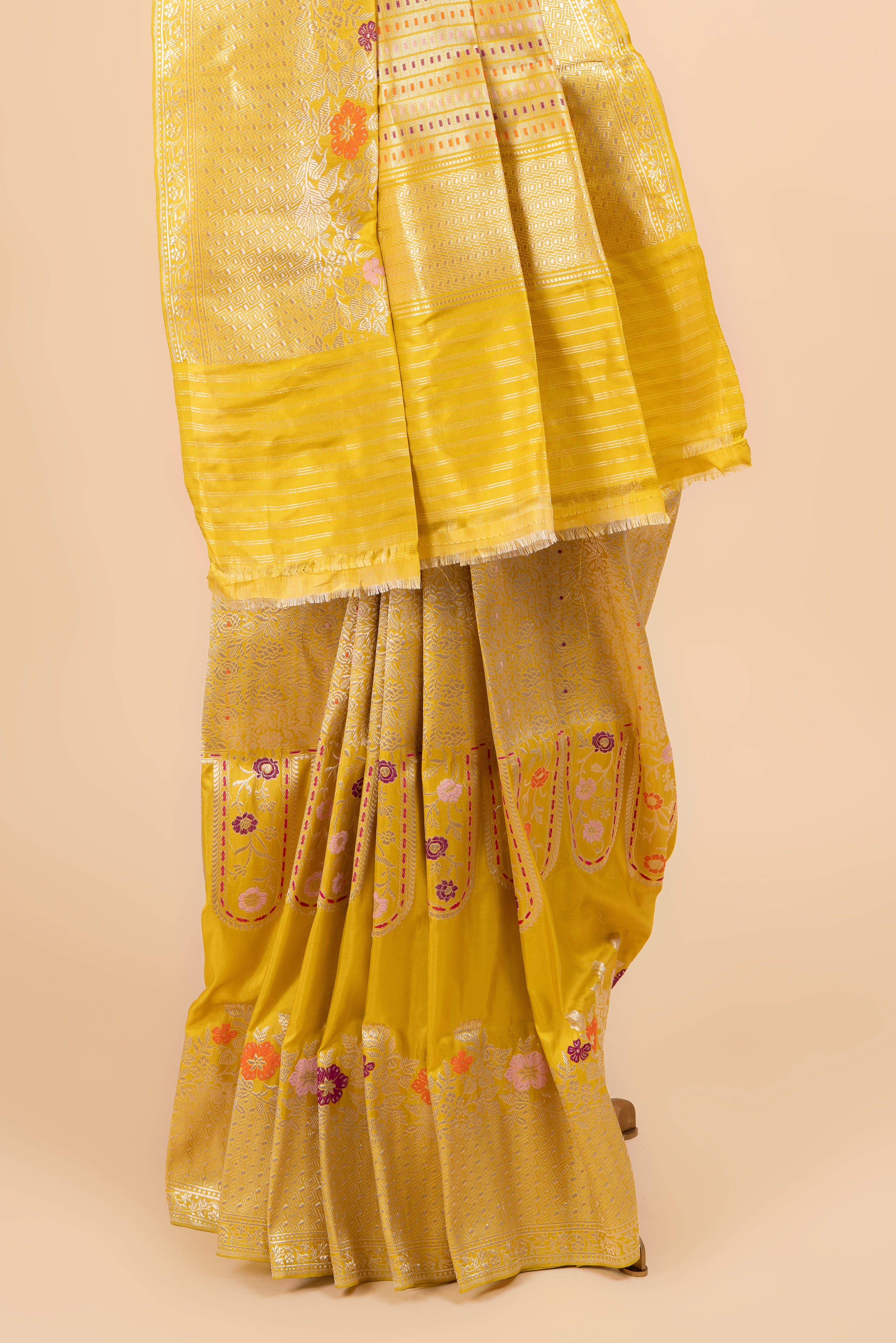 Luxurious Pastel Banrasi Charm With Meenakari Weaving Saree