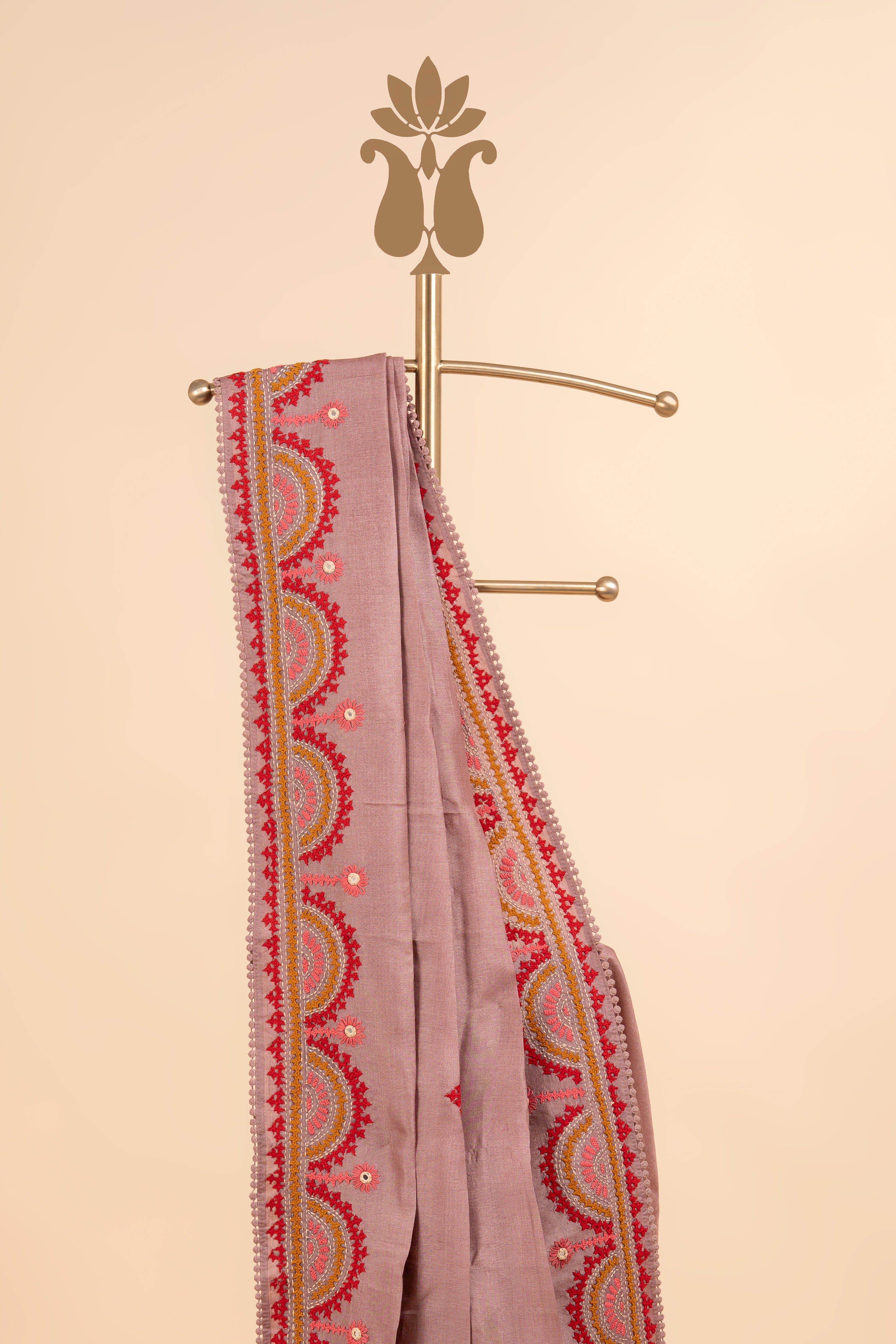 Pastel Kutch Mirror Work Beauty Saree